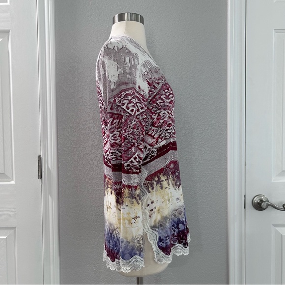 V Cristina 3/4 Sleeve Top - Picture 4 of 8